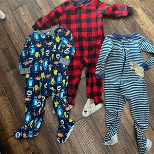 CARTERS PAJAMA LOT TODDLER BOYS SIZE 18m
